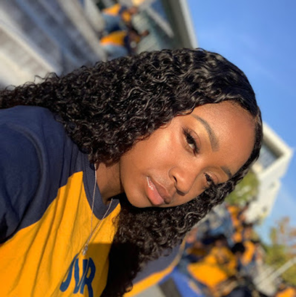 Meet your Posher, Tajah